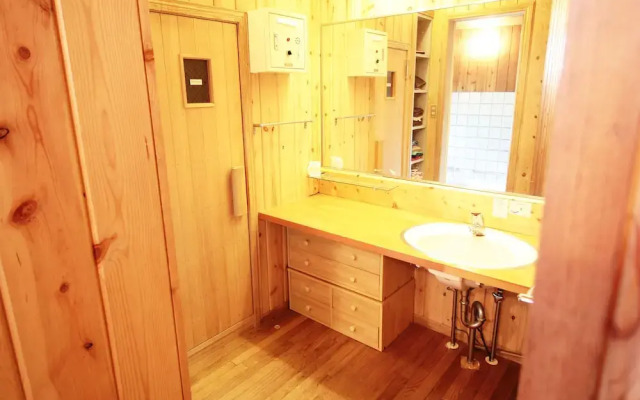 Yamanaka-lake log house HS2