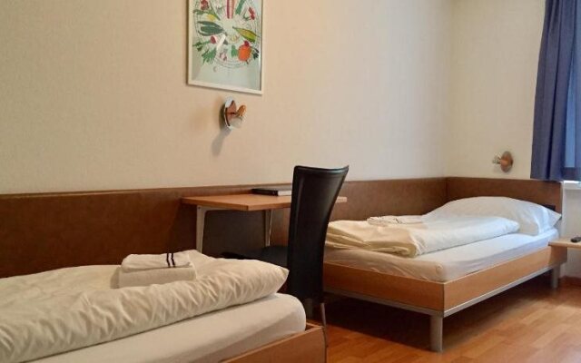 Hotel & Restaurant Stadthof Glarus