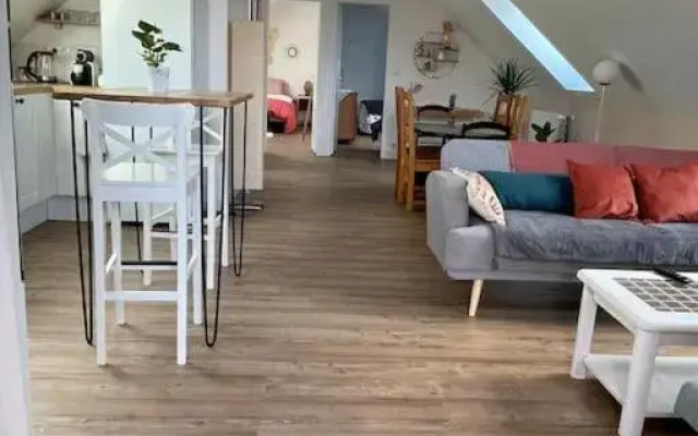 Appartement cosy sous les toits