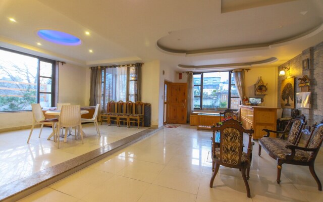V Resorts Apple Croft Cottage
