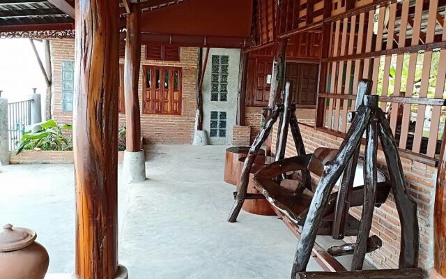 Rim Nam Kong Homestay & Campsite