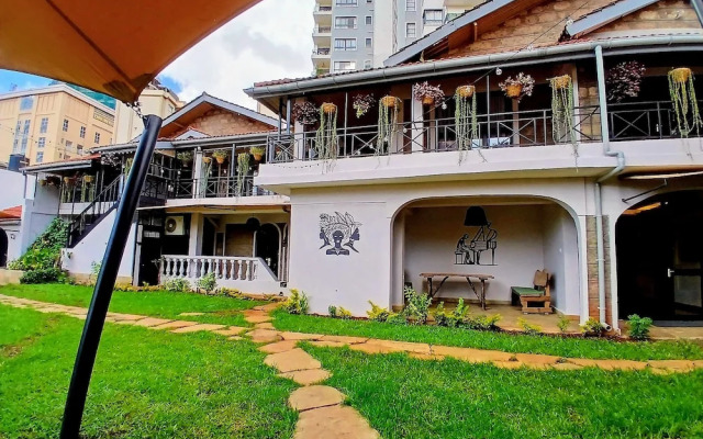 Trisan Hotel