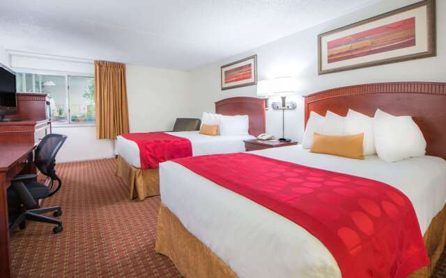 Ramada by Wyndham Enid