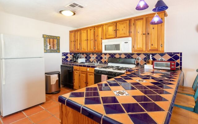 Paradise Villa 12 by Kivoya