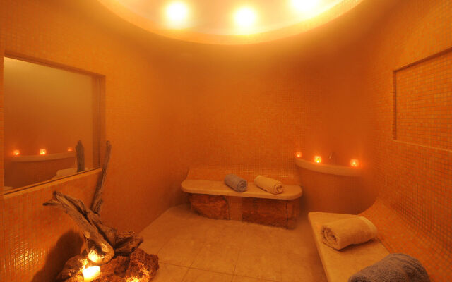 Iakovakis Suites & Spa