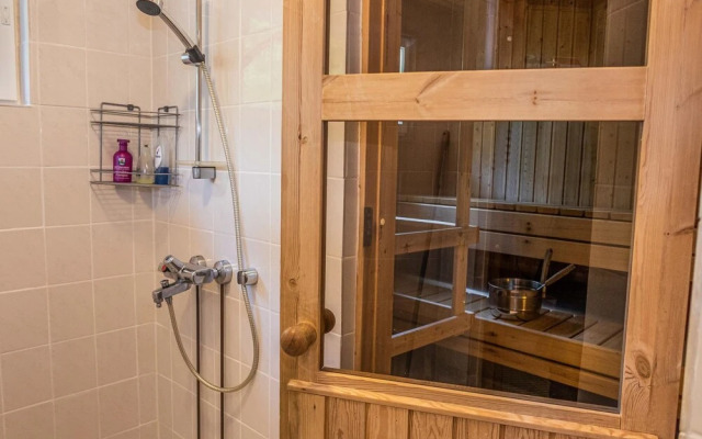 Peukaloinen b1 Kuusamo