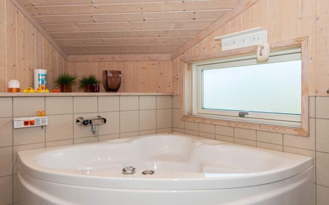 Lovely Holiday Home With Sauna in Glesborg