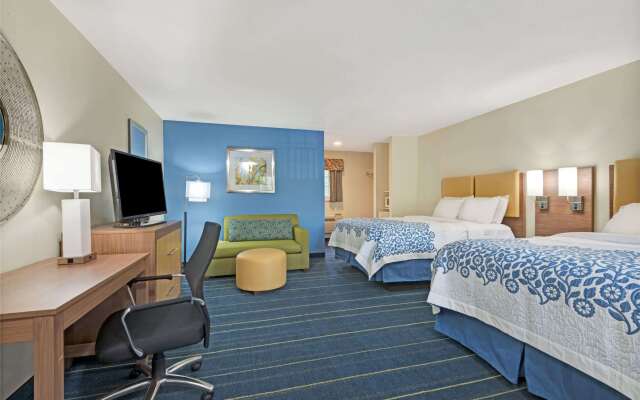 Days Inn by Wyndham Ridgefield