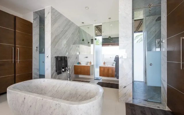 Ananda House 4 Bedroom Estate