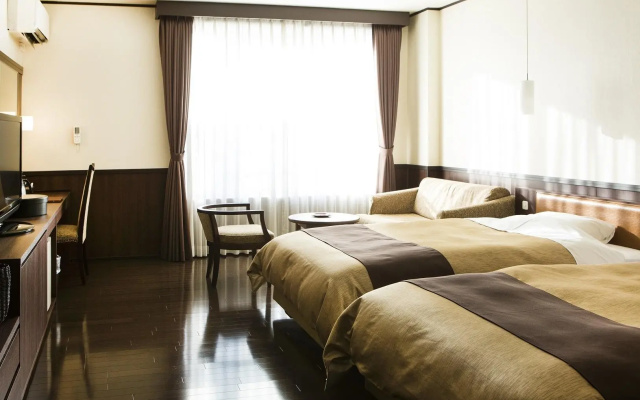 Hotel Kogure – Guest Rooms – Shibukawa