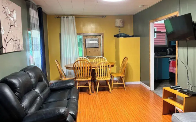 Lakefront Hideaway Resort