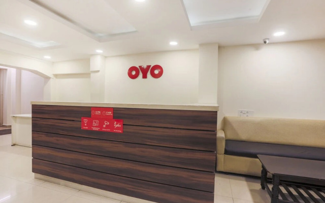 OYO 48277 Royal Kings Guest House