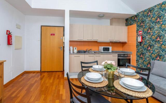 Reno Aug22 Cedofeita Exclusive with self check in