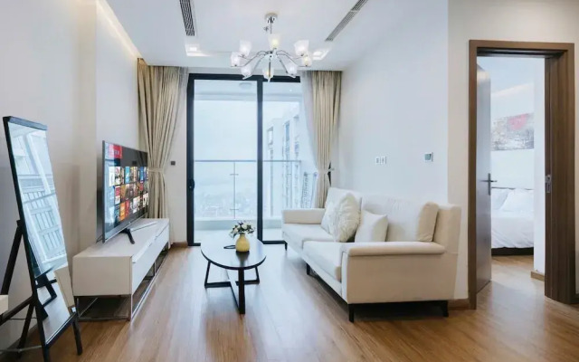 Metropolis Apartment