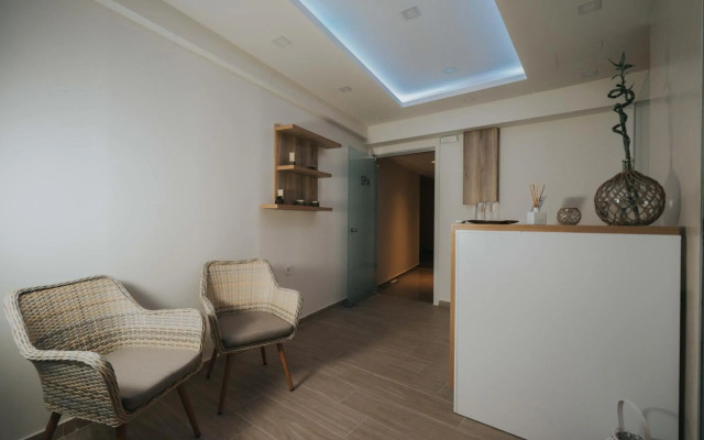 Kahlua Sea View Suites
