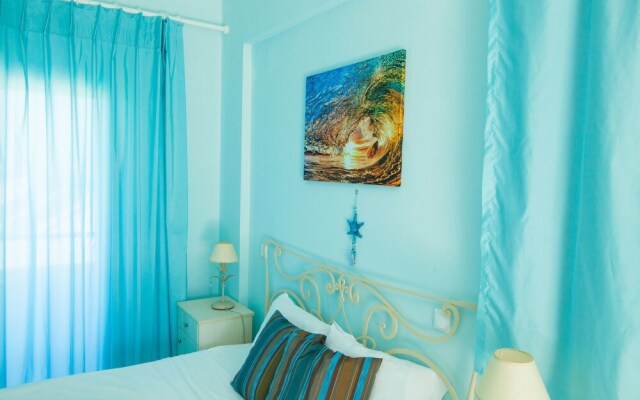 Kyparissia Blue Luxury Rooms & Suites