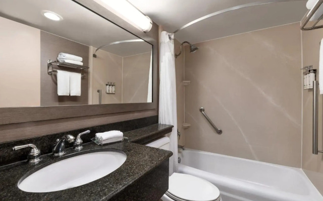 Holiday Inn Gaithersburg by IHG