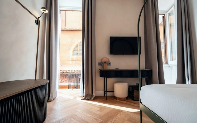 The Flow - Via Del Corso