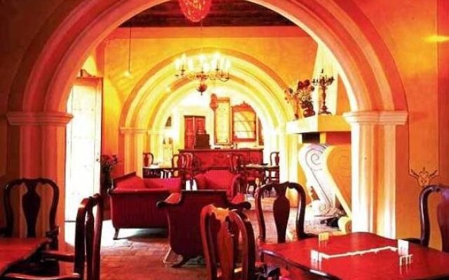 Hotel Parador Museo Santa María