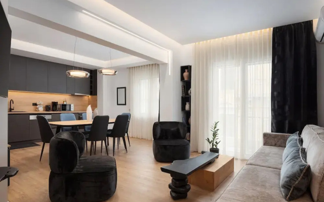 Acropolis Executive Suite