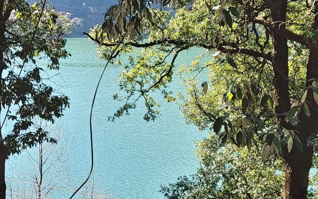 Goroomgo GP Mall Road Nainital