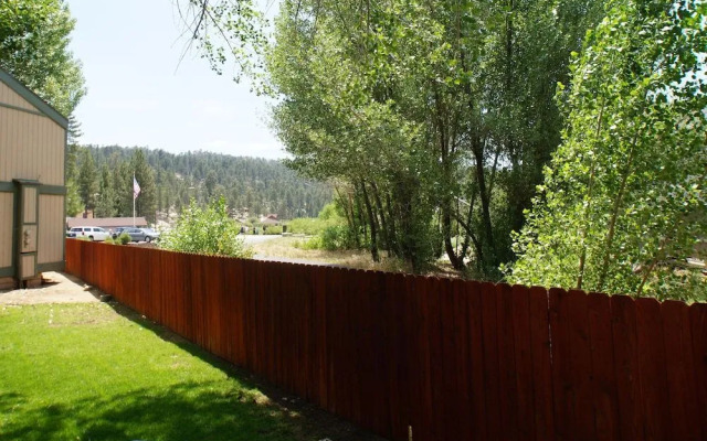 Lakeside Escape Condo