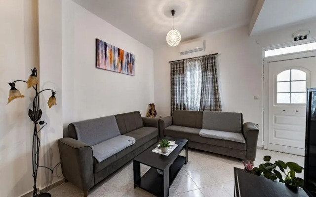 Ariadni Apartment Garden View