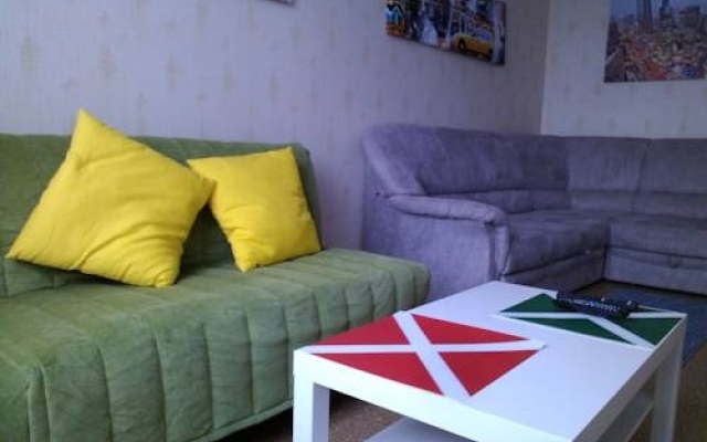 Newburg Apartment on Sheveleva