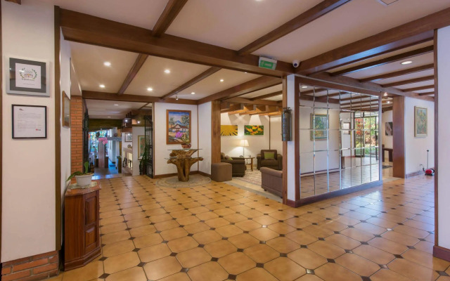 Hotel Bougainvillea San José