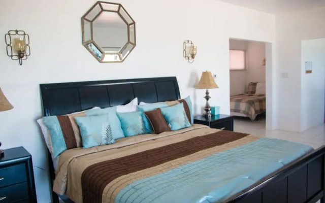 Rendezvous Bay Hotel