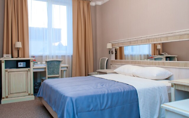 Hotel Troya West