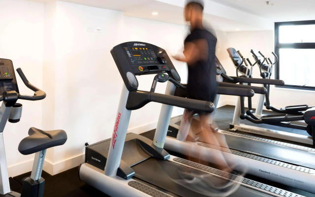 Novotel Sydney International Airport Hotel