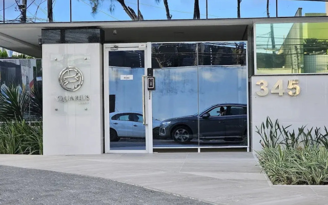 Aquarius Residence