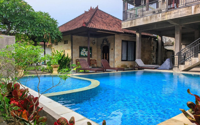 Taman Sari Cottages 2