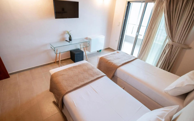 Sofita με θέα τη θάλασσα