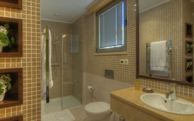 The Residences at Victoria	