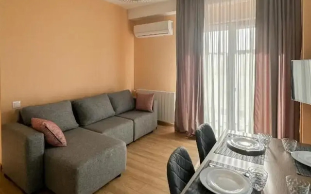 Hilton Apartment
