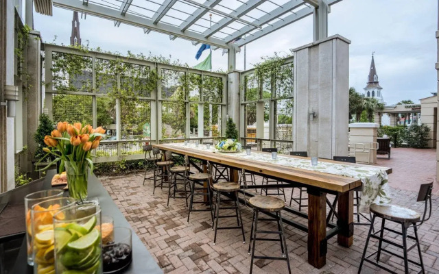 Courtyard Charleston Historic District