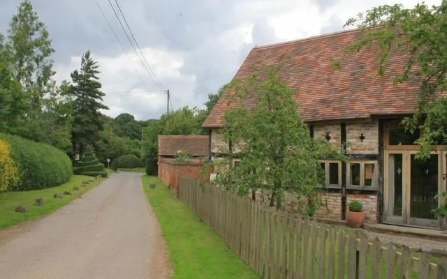 Whites Farm Barn