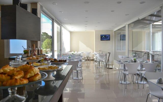 Agua Bay Apart & Spa