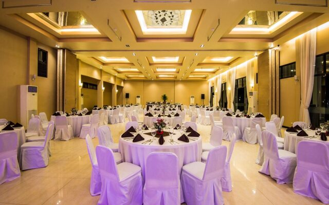 Ariana Hotel