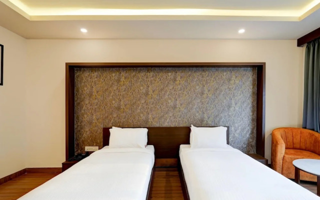 Premium Stays Near Phoenix Mall