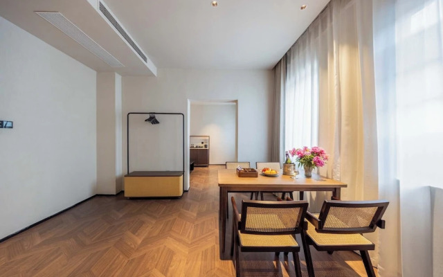 Yi Nian Fangcun Hotel