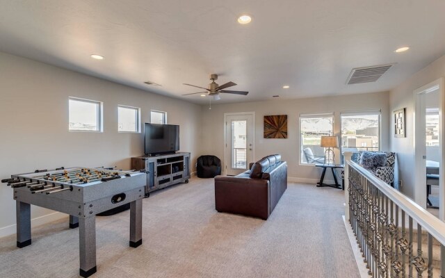 The Parade Home