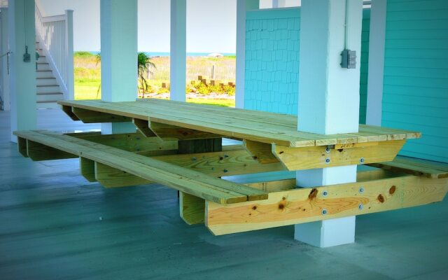 Gulf Pearl by RedAwning