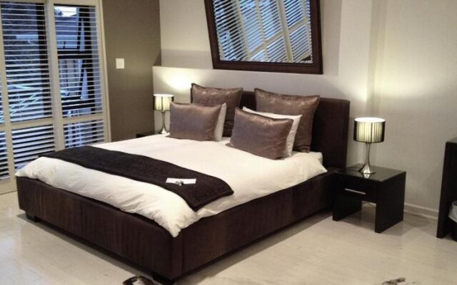 Cambalala Guest House