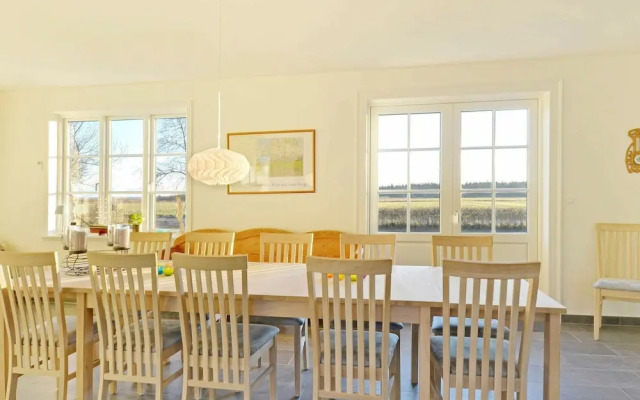 10 Person Holiday Home in Oksbol