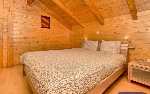 Beautiful Chalet with Sauna near the Forest in Durbuy