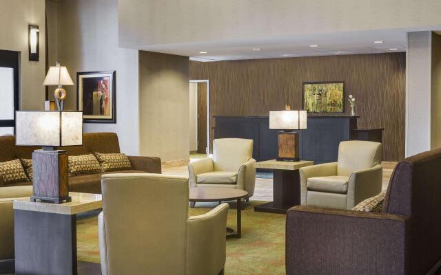 Homewood Suites by Hilton Coralville - Iowa River Landing