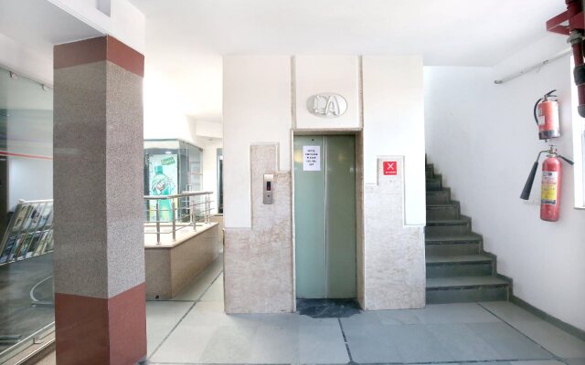 OYO 1496 Hotel Sky 5